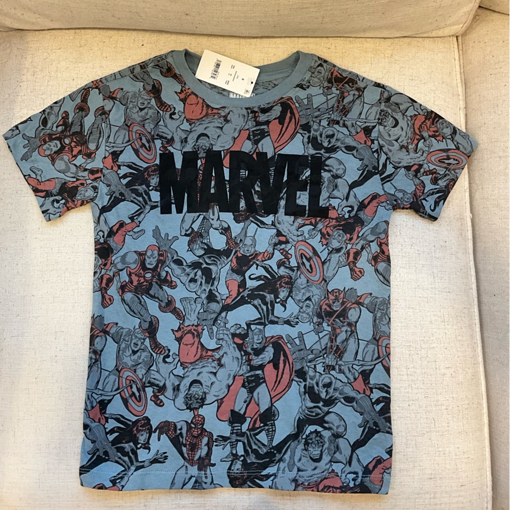 Marvel Characters Youth Small Short Sleeve T-Shirt